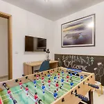 Designer With Attention To Detail In By 360 Estates Διαμέρισμα Gzira