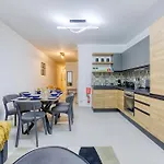 Designer With Attention To Detail In By 360 Estates * Gzira