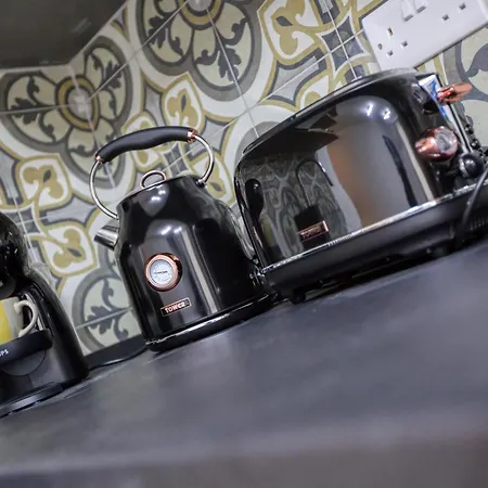 Apartamento Designer With Attention To Detail In By 360 Estates