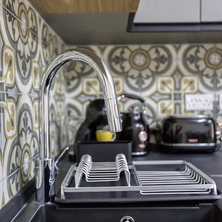 Designer With Attention To Detail In By 360 Estates Apartamento Gzira