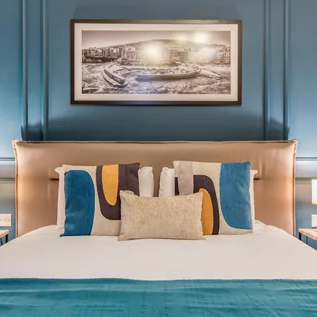 Designer With Attention To Detail In By 360 Estates * Gzira