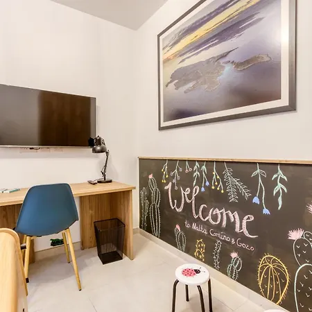 Appartement Designer Apartment Near Seafront With Balcony & Patio Gzira