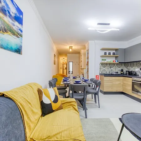Apartamento Designer Apartment Near Seafront With Balcony & Patio *