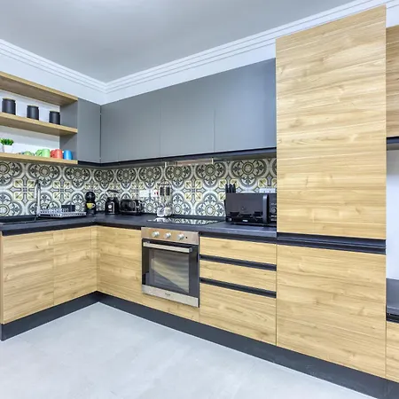 Designer Apartment Near Seafront With Balcony & Patio Apartamento Gzira
