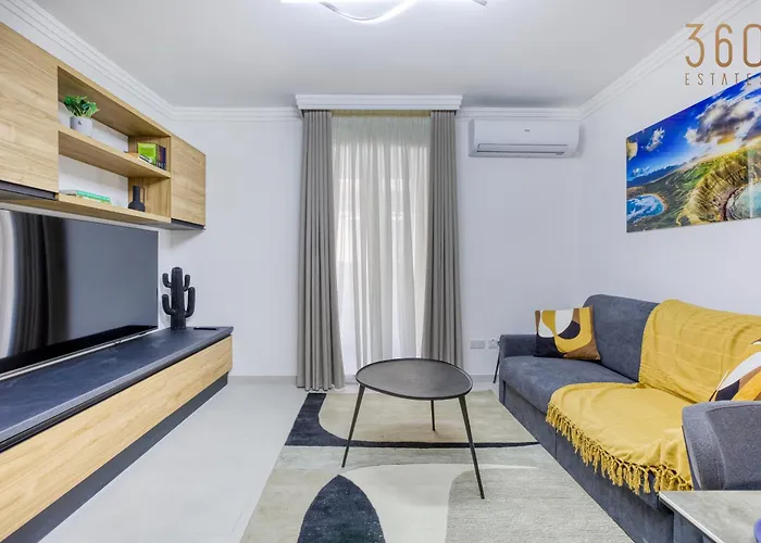 Designer With Attention To Detail In By 360 Estates Apartment *