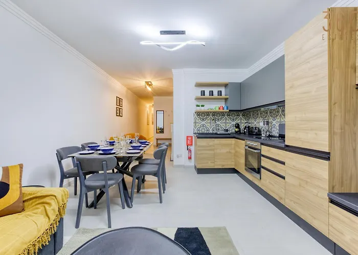 Designer With Attention To Detail In By 360 Estates * Gzira