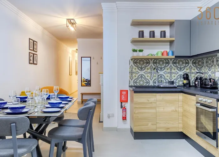 Designer With Attention To Detail In By 360 Estates *