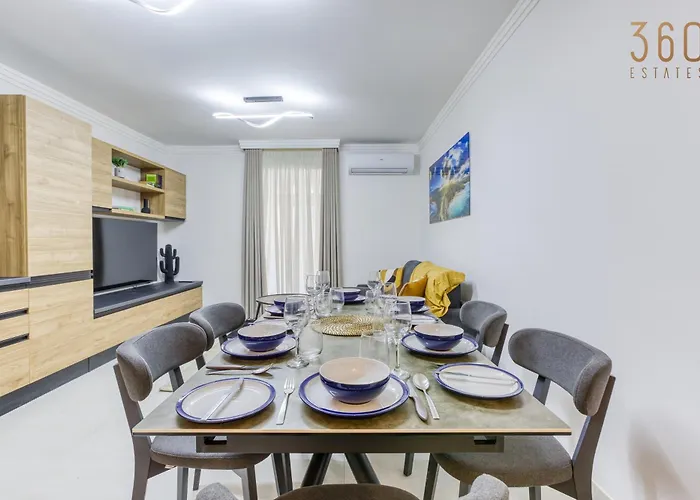 Designer With Attention To Detail In By 360 Estates